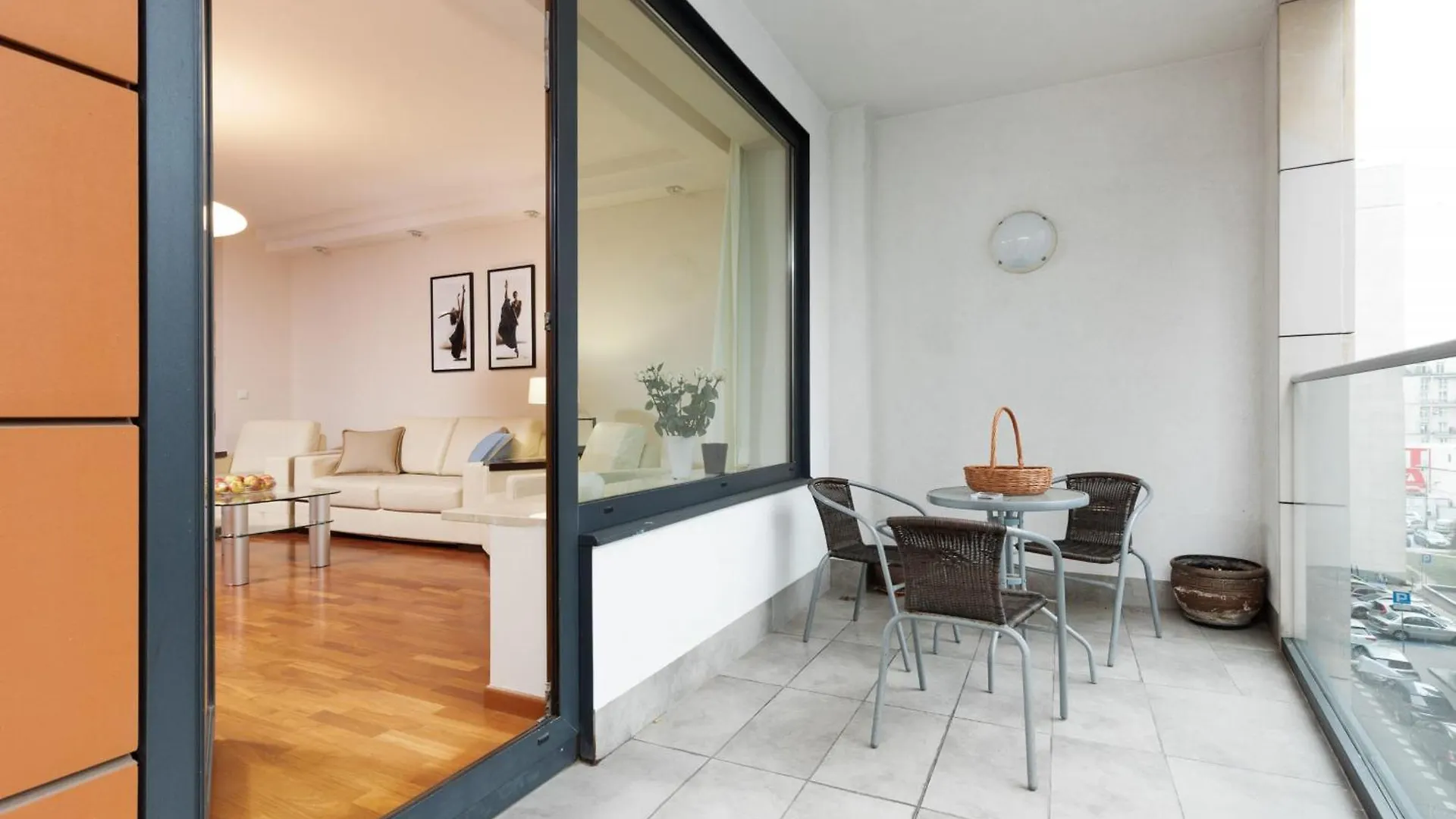 Warsaw City Center Exclusive By Renters Prestige 0*,