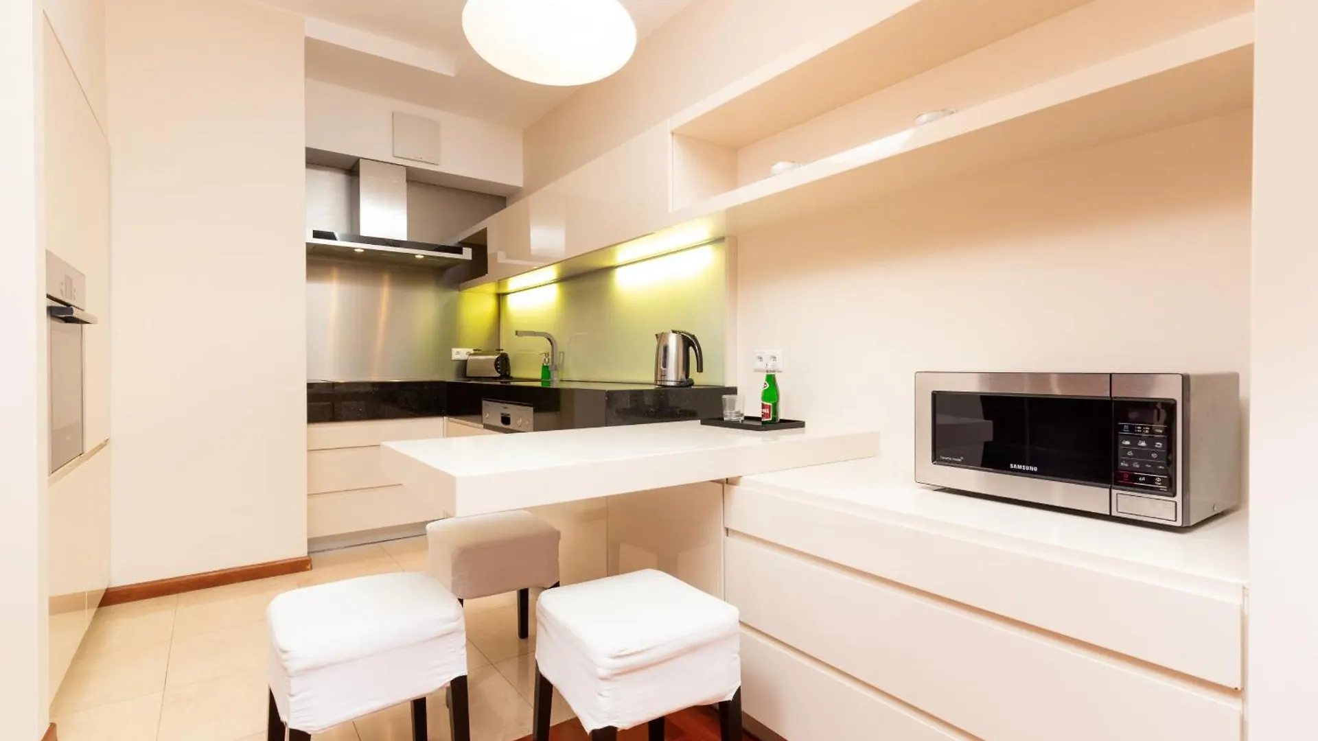 Warsaw City Center Exclusive By Renters Prestige